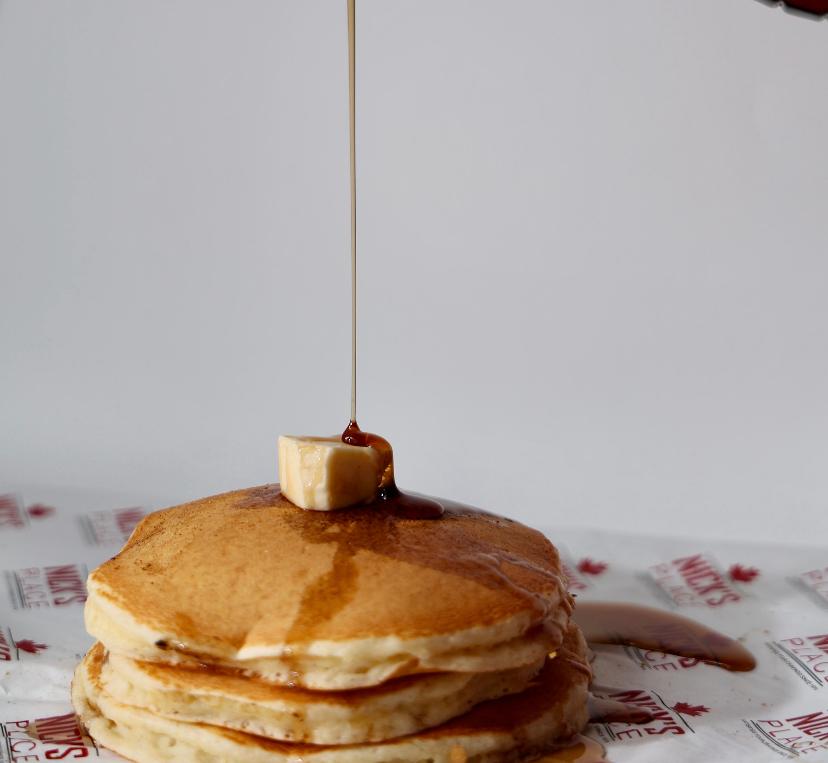 Pancakes Canadian Style (3 pieces, with syrup)
